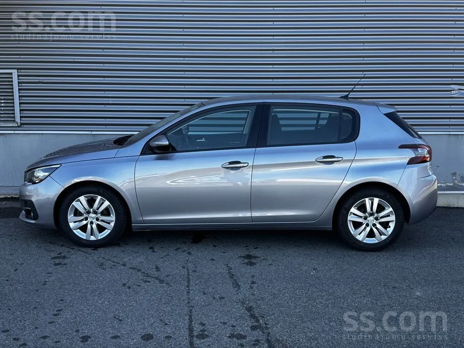 Peugeot 308 2018 photo 2