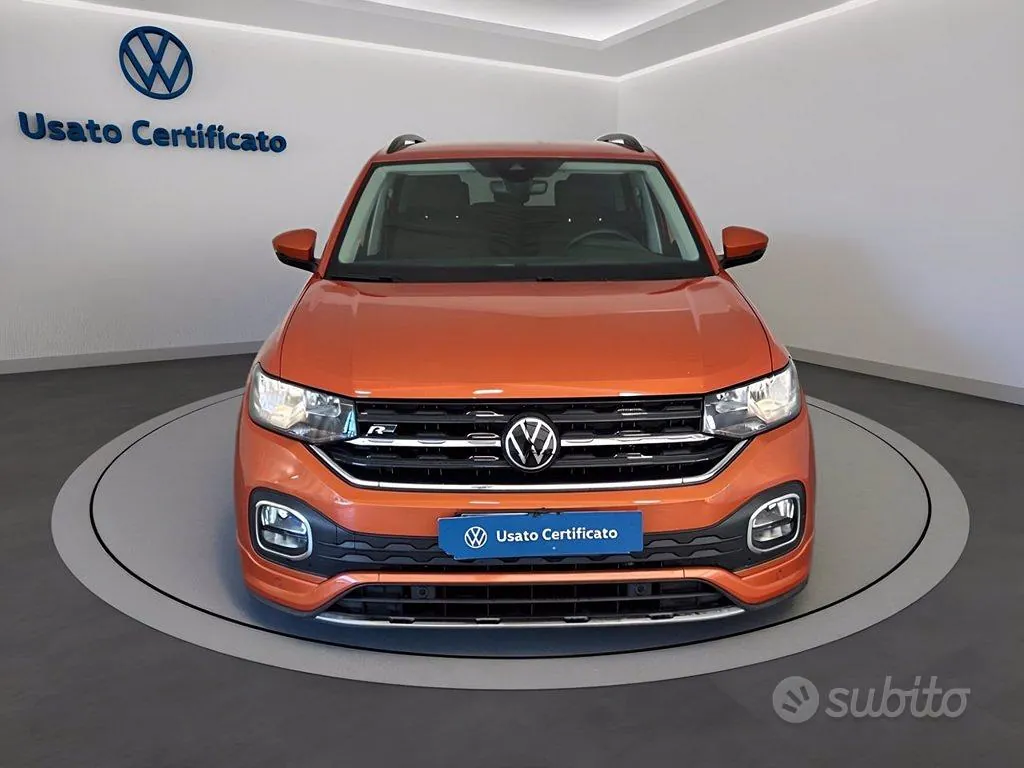 Volkswagen T-Cross 2023 photo 2