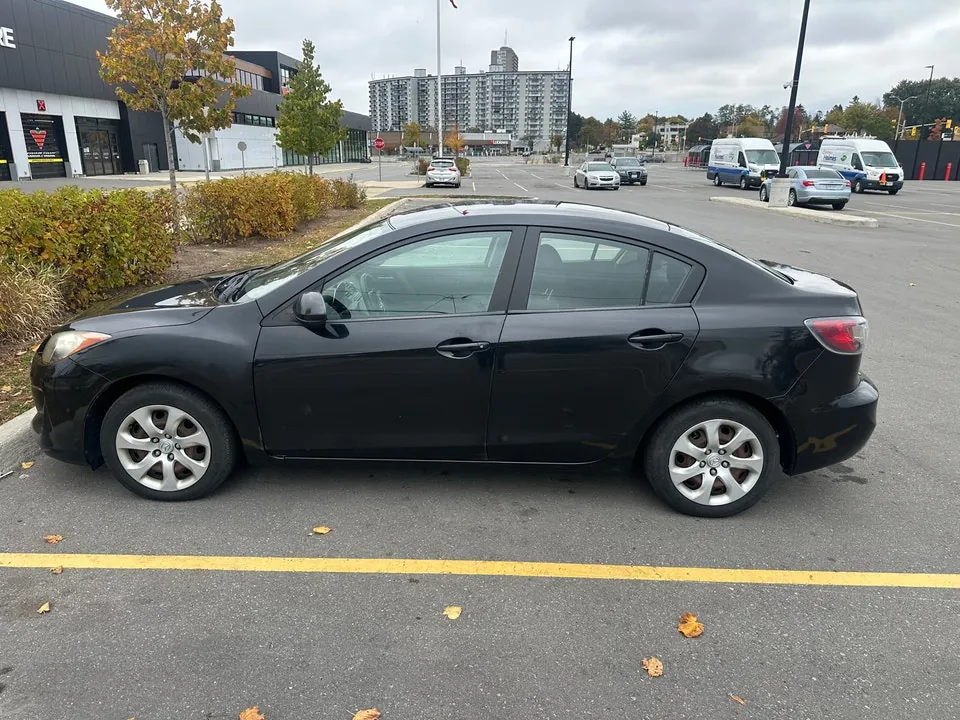 Mazda 3 2013 photo 4