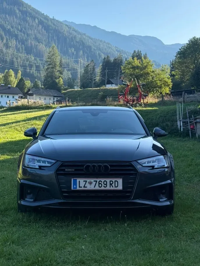 Audi A4 2019 photo 2