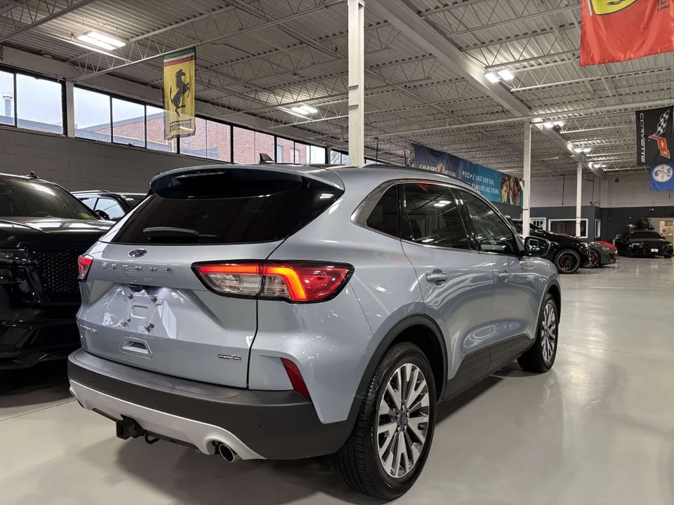 Ford Escape 2022 photo 4