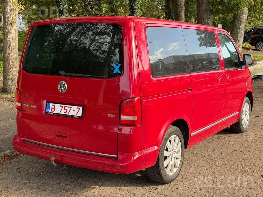 Volkswagen T5 Multivan 2012 photo 2