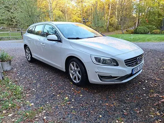 Volvo V60 2014 photo 3