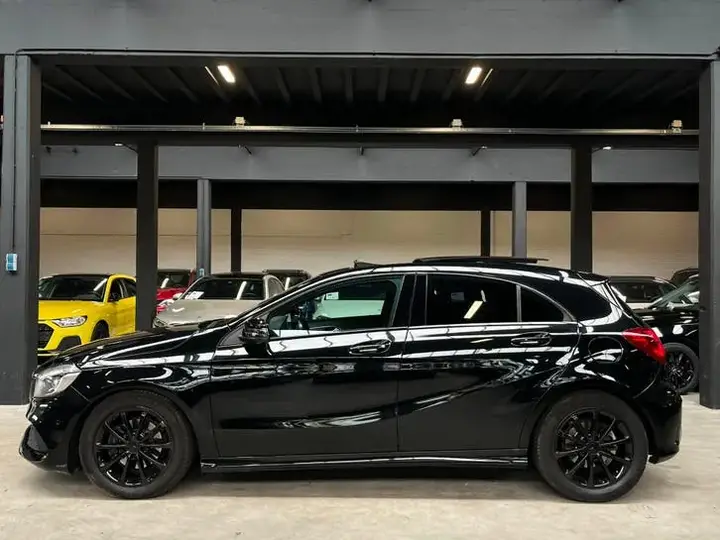 Mercedes-Benz A-Class 2016 photo 2