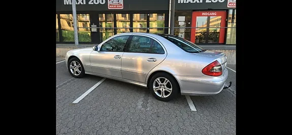 Mercedes-Benz 320 E 2008 photo 2