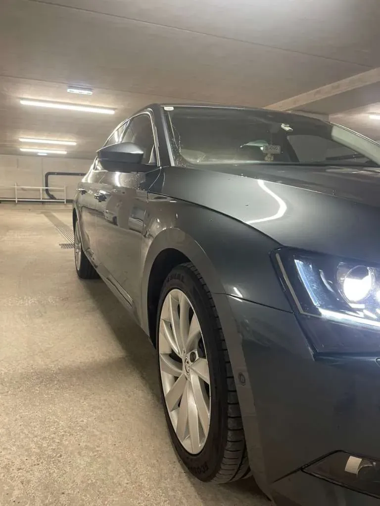 Skoda Superb 2015 photo 3