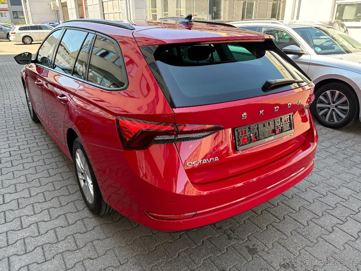 Skoda Octavia 2022 photo 4