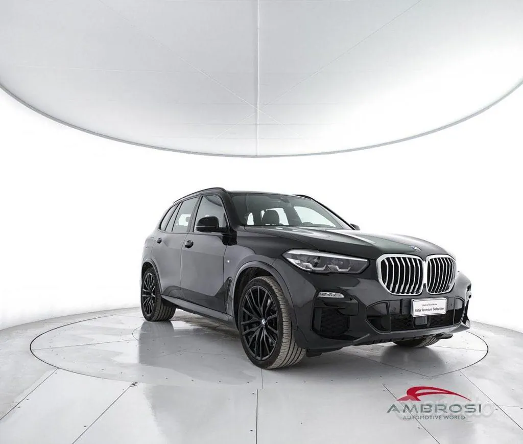 BMW X5 2021 photo 2