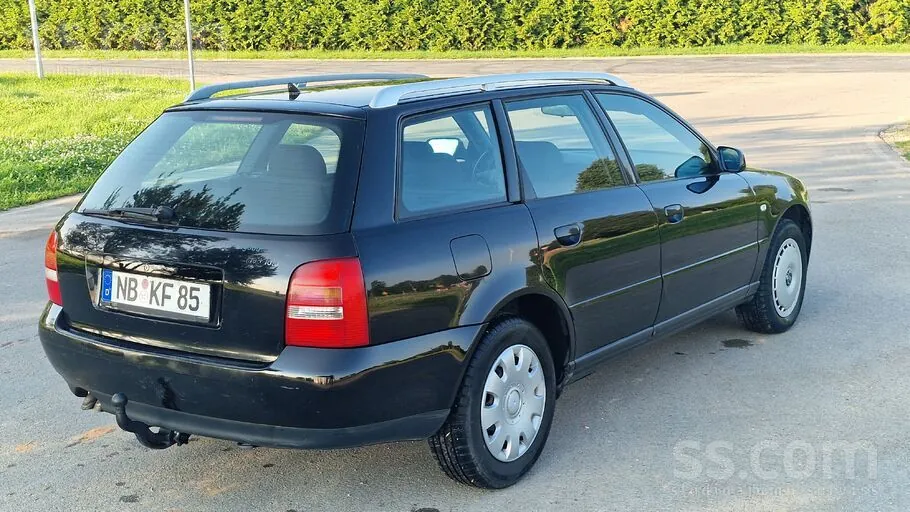 Audi A4 2001 photo 5
