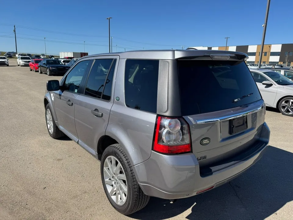 Land Rover Lr2 2011 photo 4