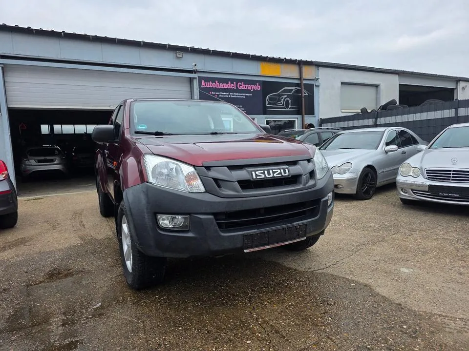 Isuzu D-Max