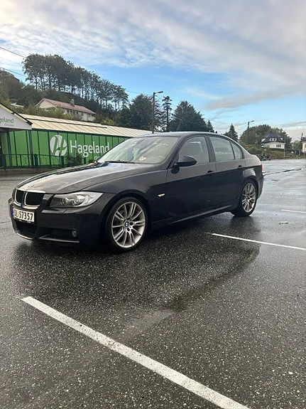 BMW 318I 2007 photo 3