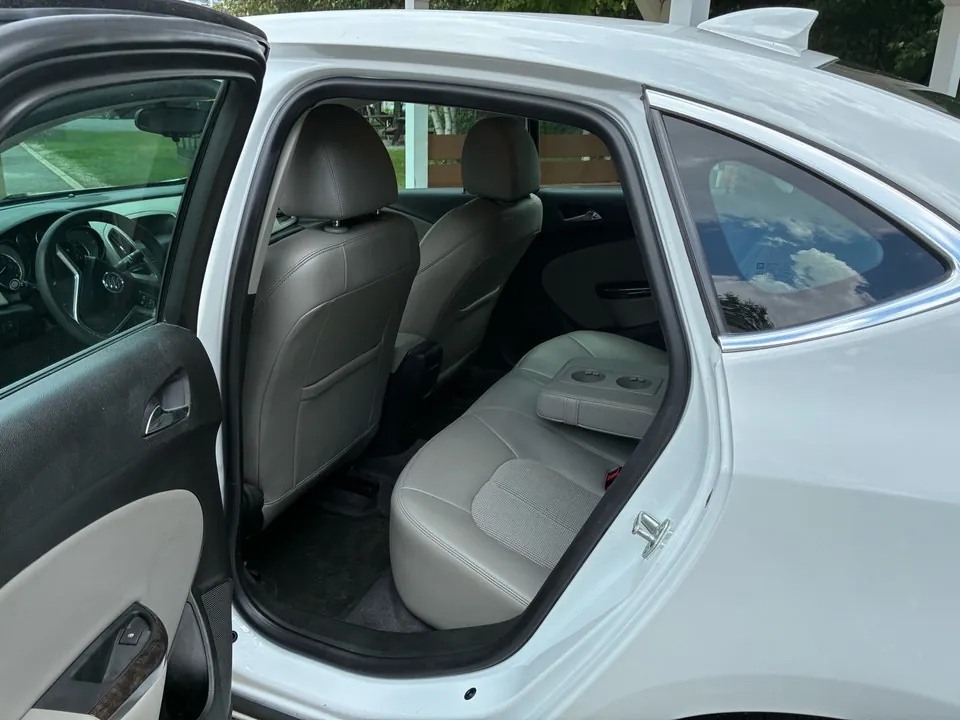 Buick Verano 2017 photo 4