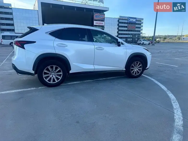 Lexus Nx 2015 photo 3