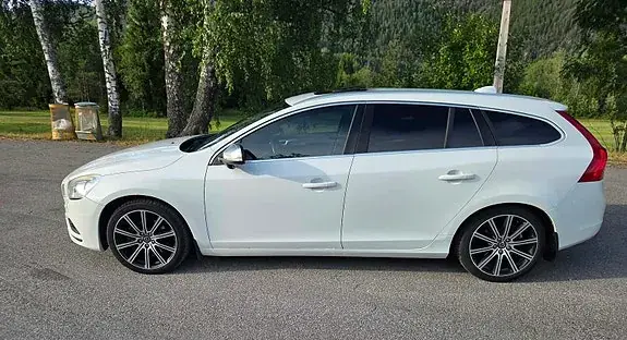 Volvo V60 2013 photo 3