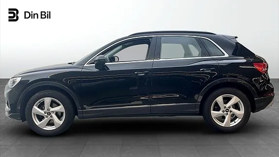 Audi Q3 2022 photo 2