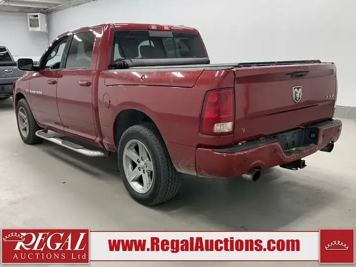 Dodge Ram 1500 2011 photo 3