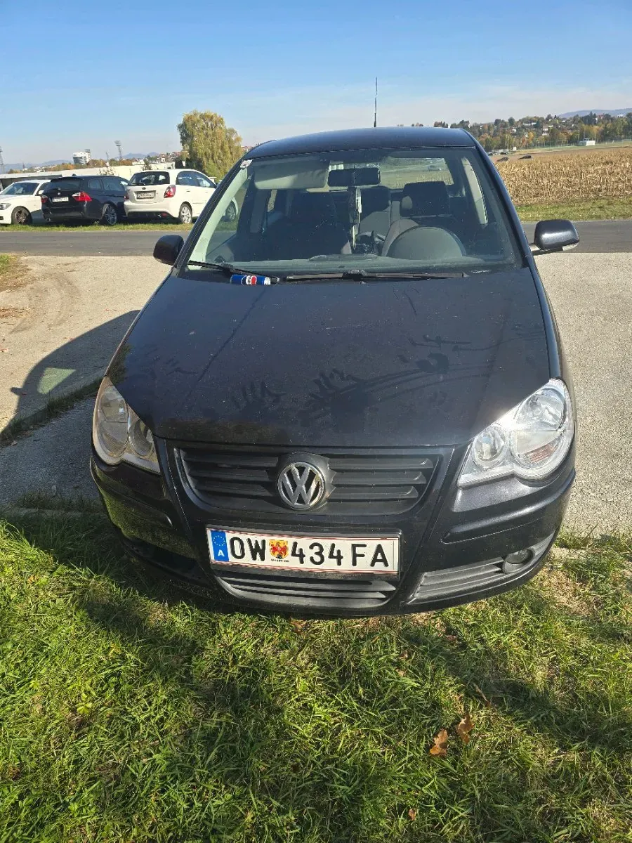 Volkswagen Polo 2005 photo 2