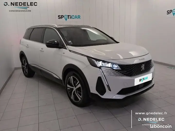 Peugeot 5008 2021 photo 3