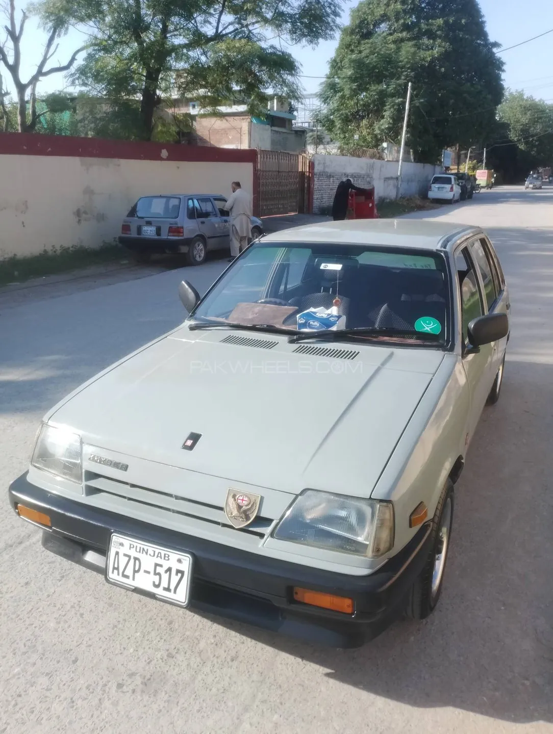 Suzuki Khyber