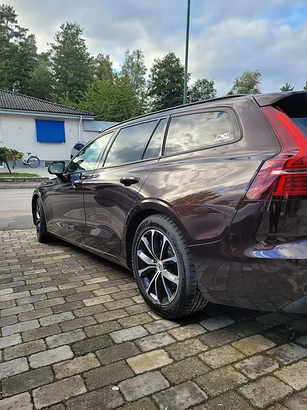 Volvo V60 2019 photo 4