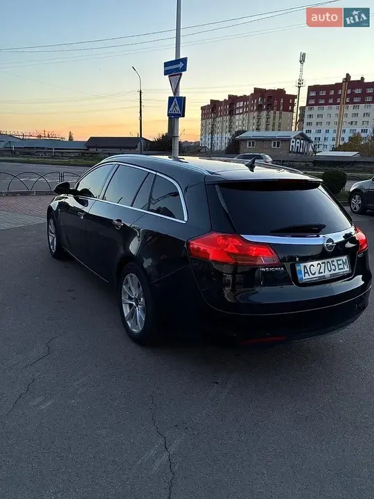 Opel Insignia 2011 photo 4