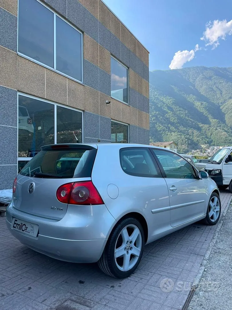 Volkswagen Golf 2006 photo 3