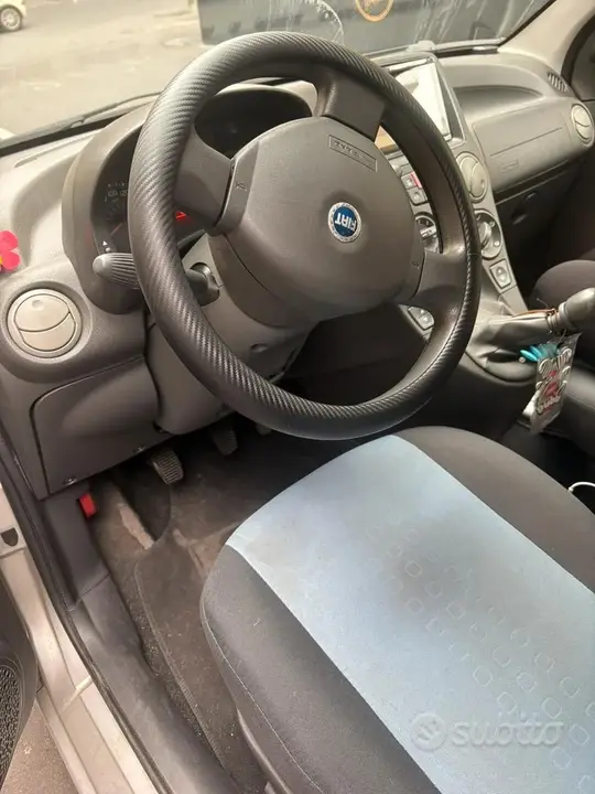 Fiat Panda 2007 photo 4