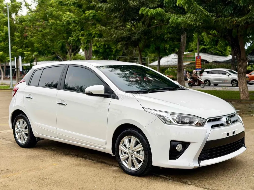 Toyota Yaris 2016 photo 2