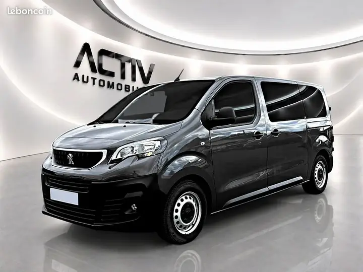 Peugeot Traveller