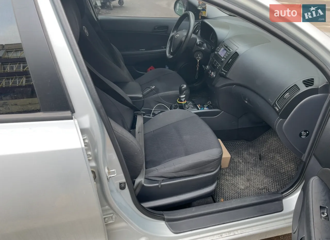 Hyundai I30 2010 photo 5