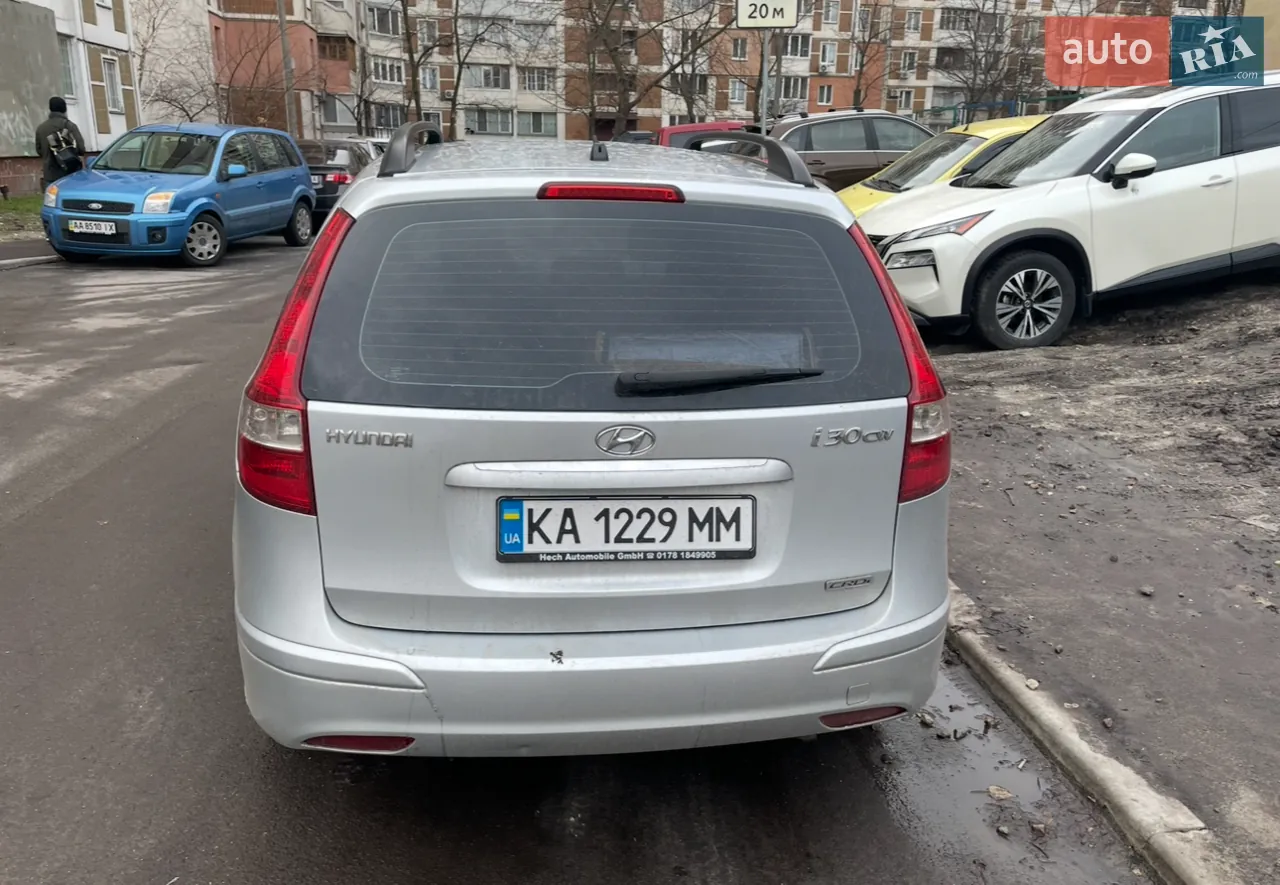 Hyundai I30 2010 photo 4