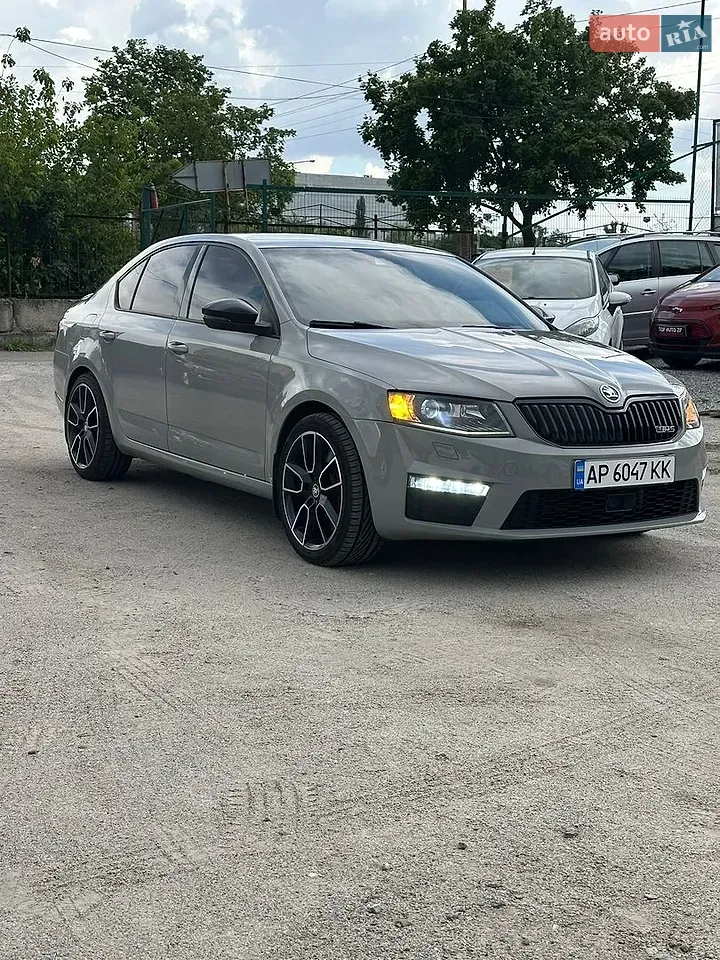 Skoda Octavia 2013 photo 3