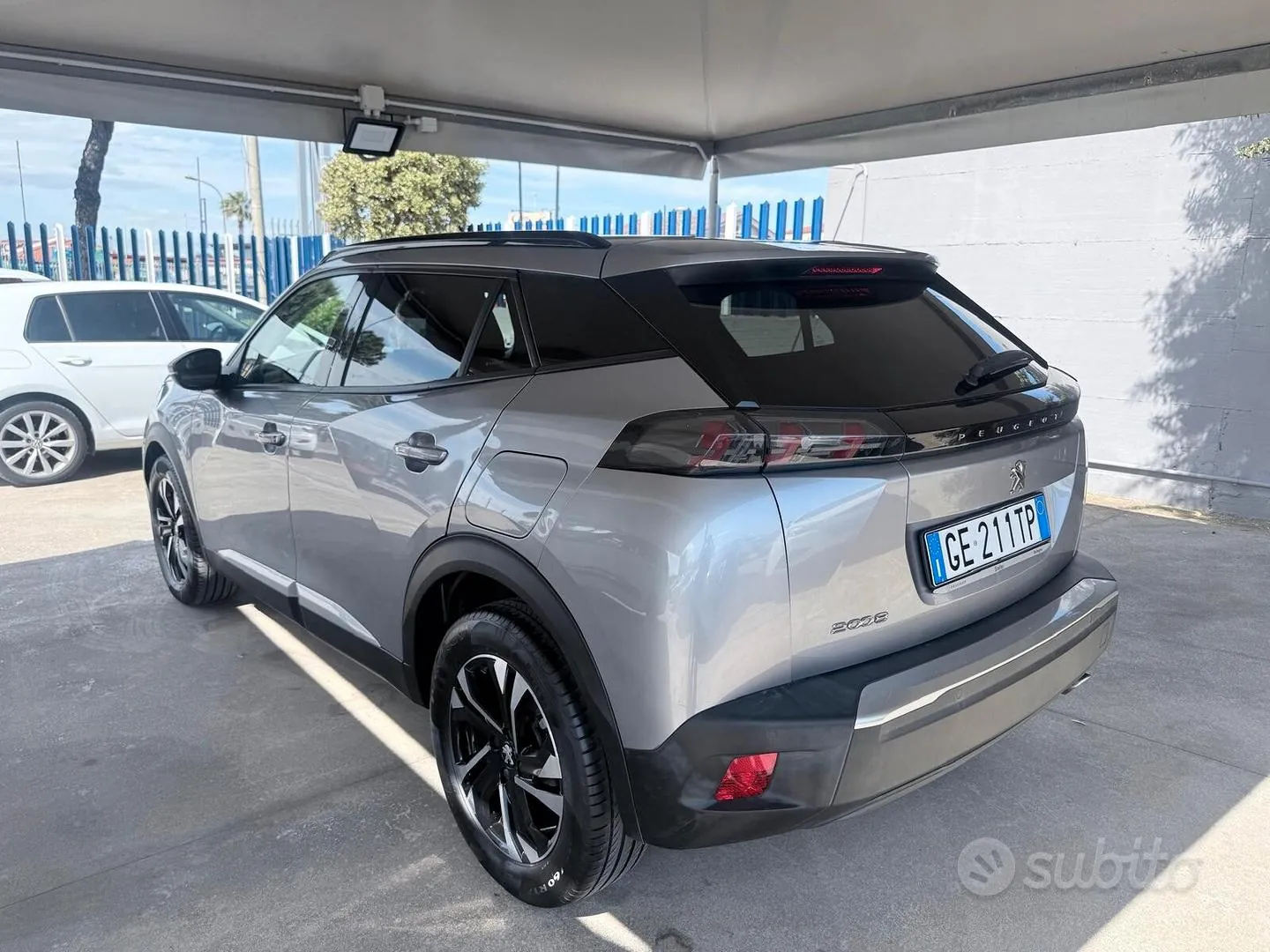 Peugeot 2008 2021 photo 5