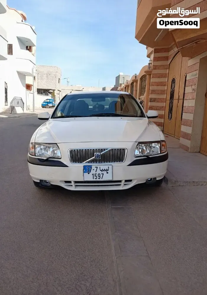 Volvo S80