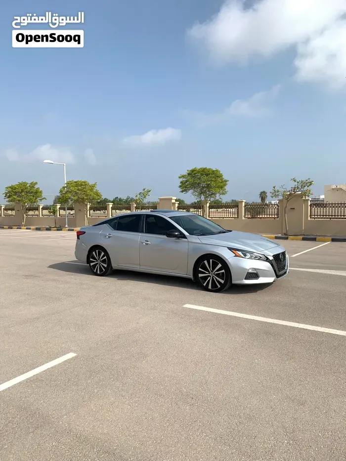 Nissan Altima 2020 photo 3