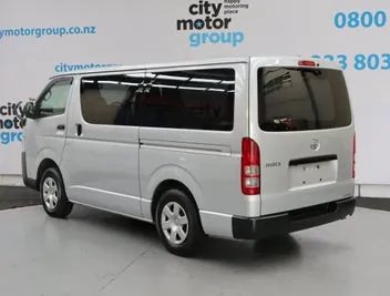 Toyota Hiace 2022 photo 3