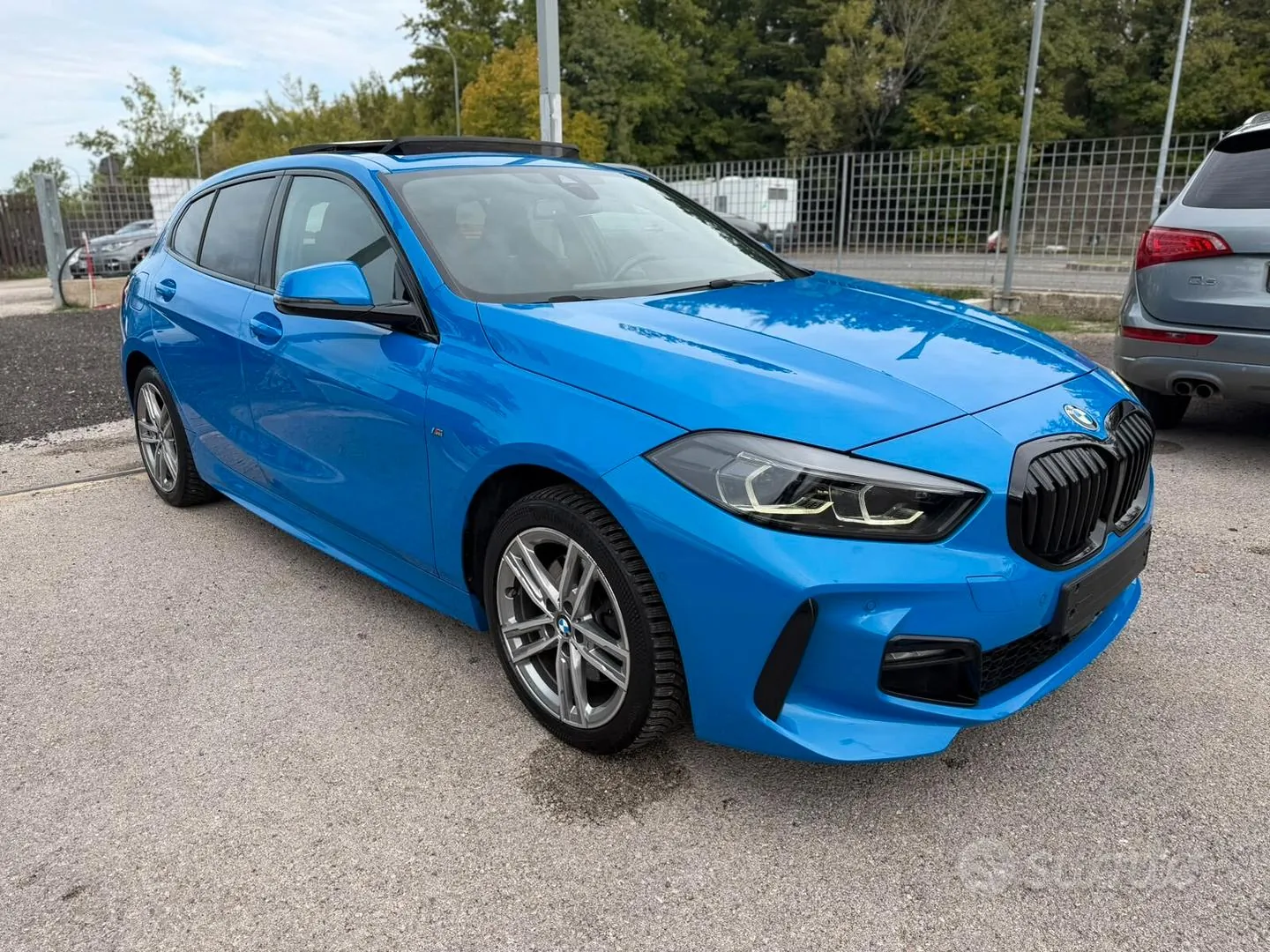BMW 118I 2022 photo 3