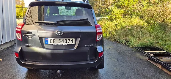 Toyota Rav4 2010 photo 4