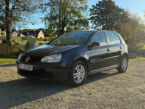 Volkswagen Golf V