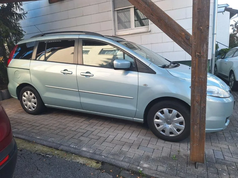 Mazda 5