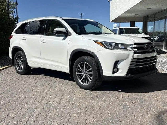 Toyota Highlander 2018 photo 2