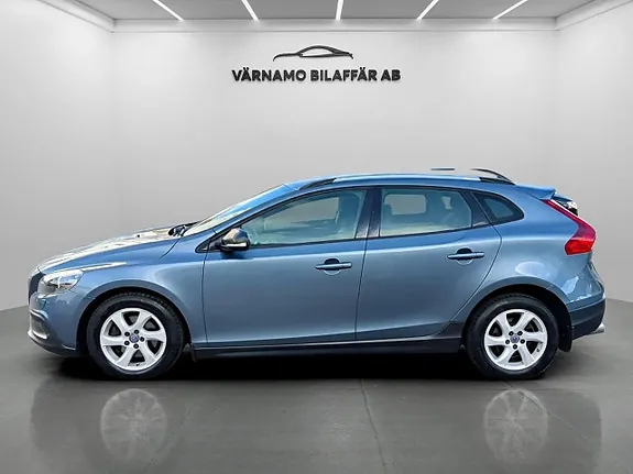 Volvo V40 Cross Country 2014 photo 2