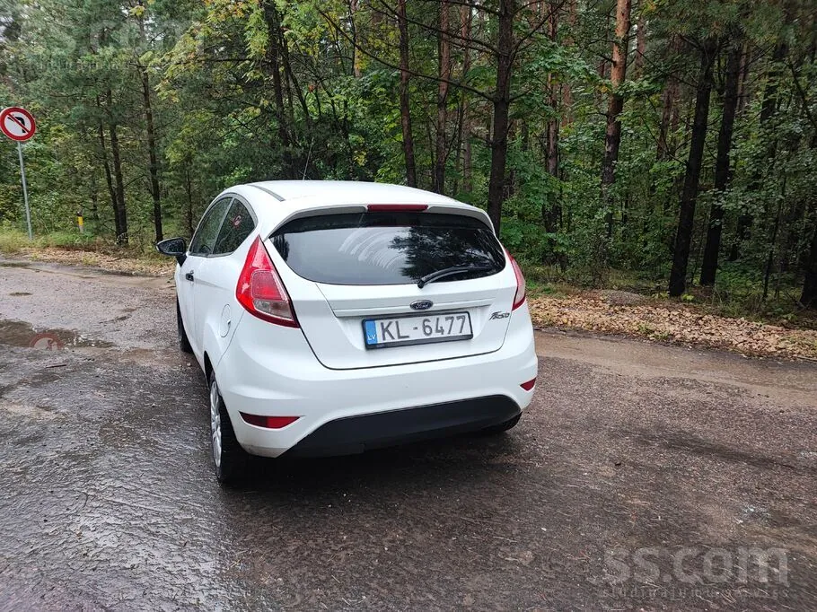 Ford Fiesta 2016 photo 5
