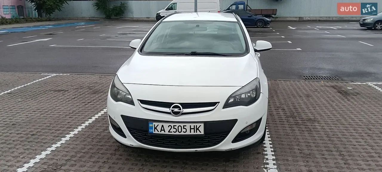 Opel Astra 2015 photo 2