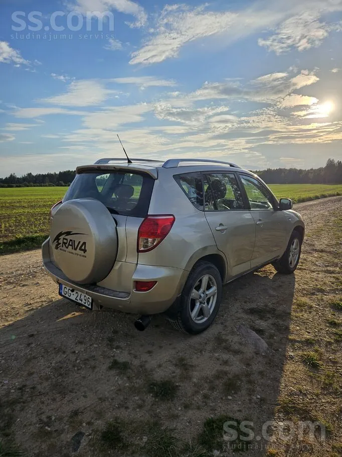 Toyota Rav4 2006 photo 4
