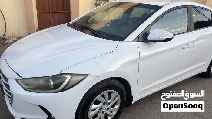 Hyundai Elantra 2018 photo 5
