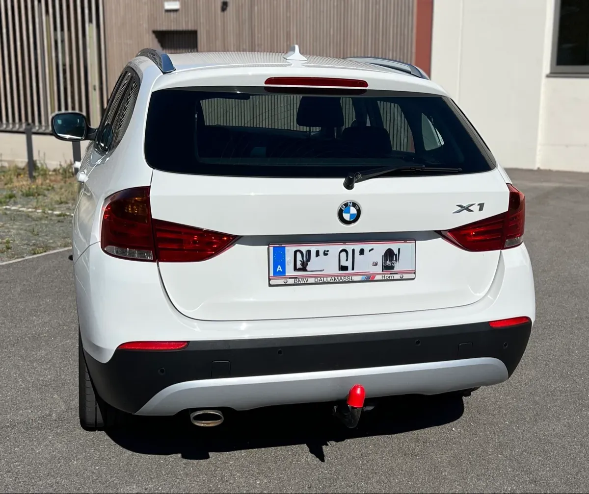 BMW X1 2011 photo 3