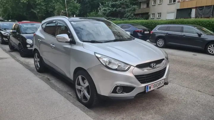 Hyundai Ix35 2012 photo 3