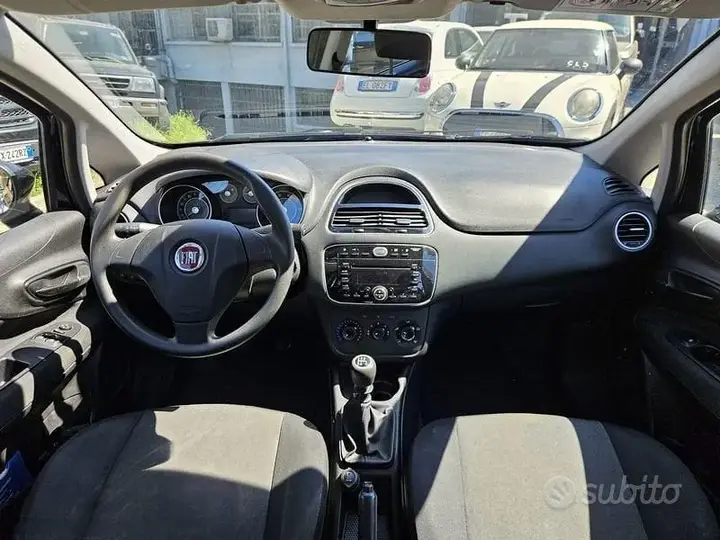 Fiat Punto 2016 photo 5